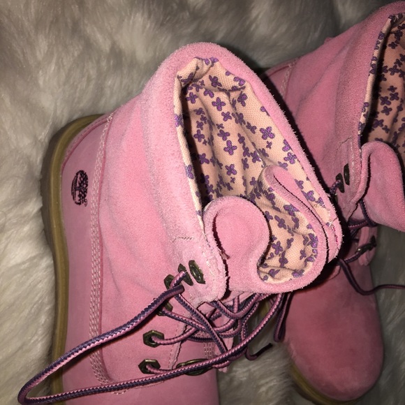 Women’s Pink Timberlands Size 8.5 - Picture 3 of 8